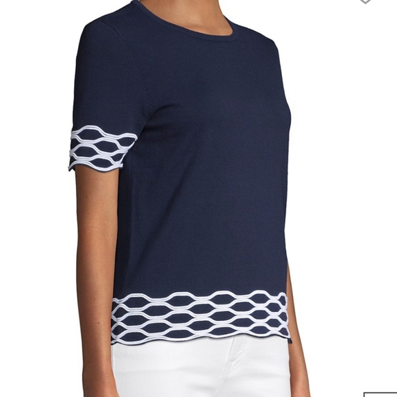 SAKS FIFTH AVENUE Top - Picture 2 of 3